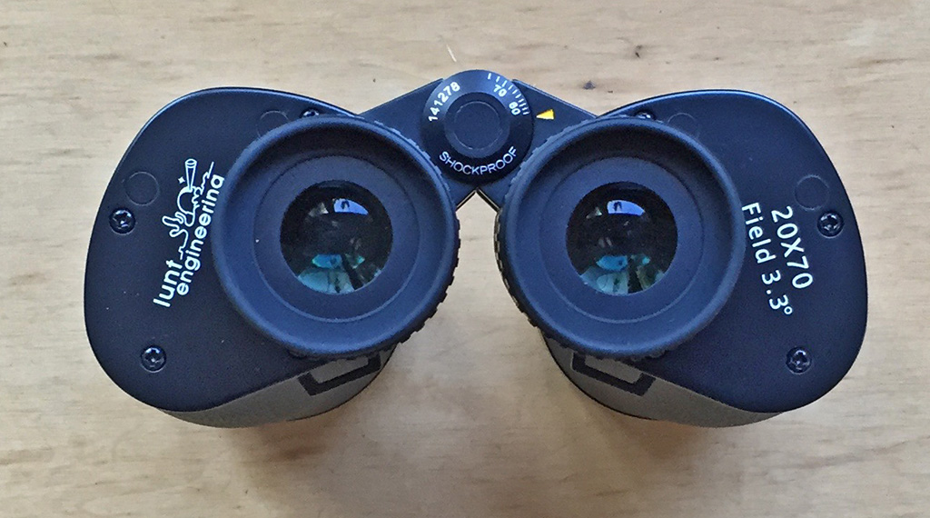 20x70 binoculars